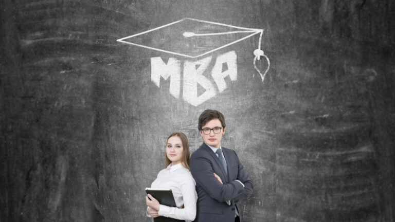 4 Things to Consider When Choosing a College that Offers MBA Programs